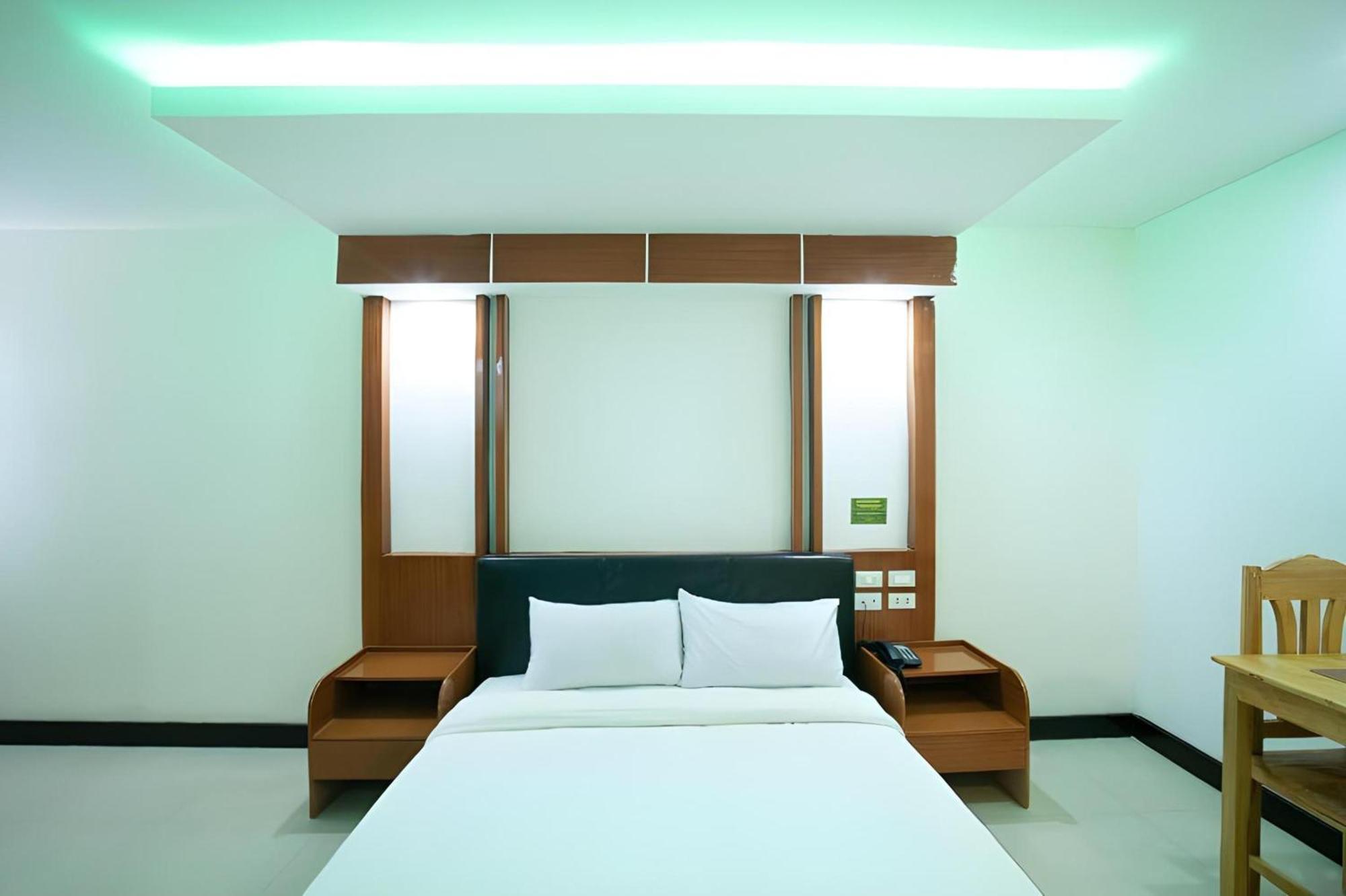 Oyo 195 Ranchotel - Binan Dış mekan fotoğraf