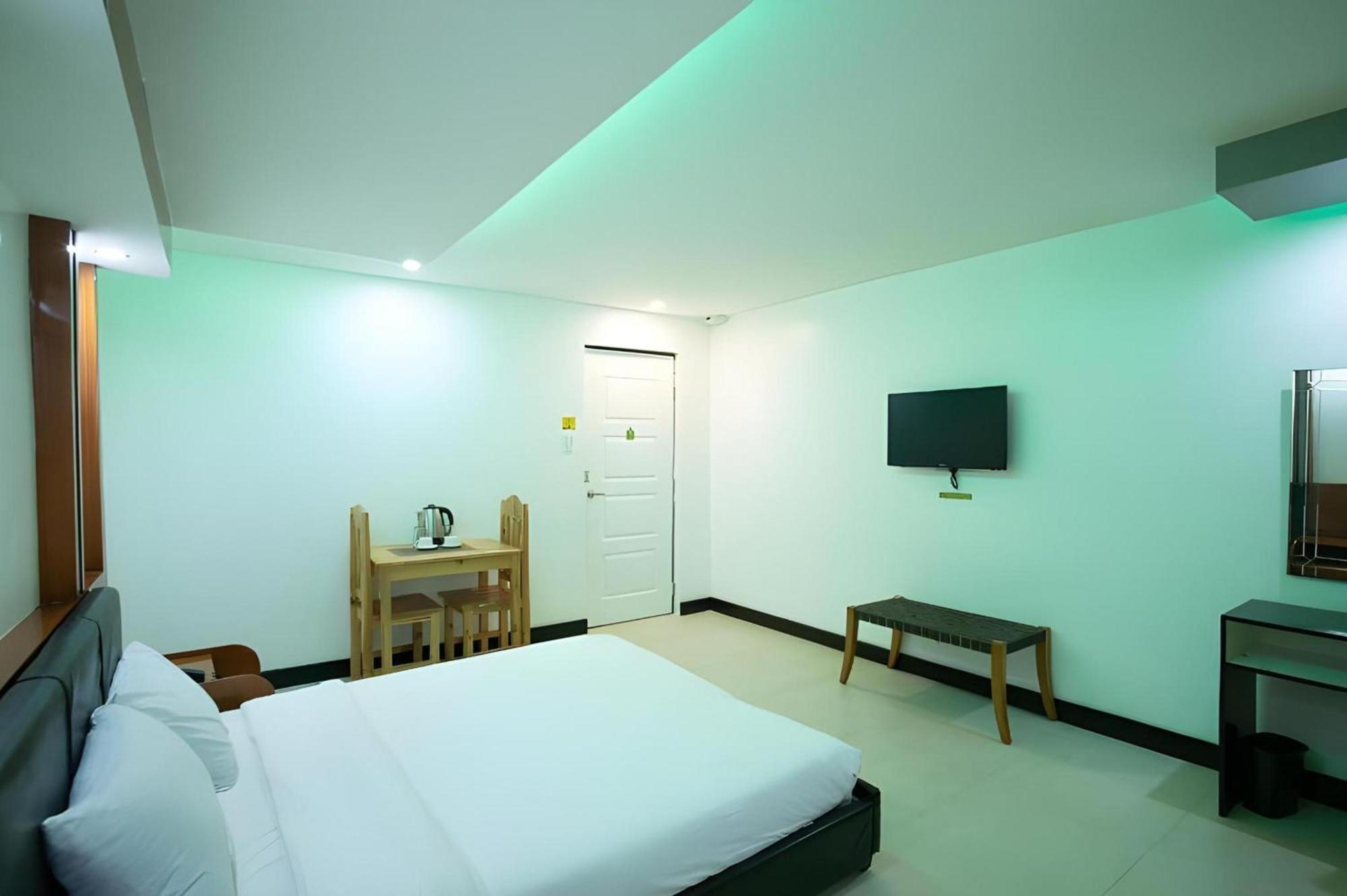 Oyo 195 Ranchotel - Binan Dış mekan fotoğraf